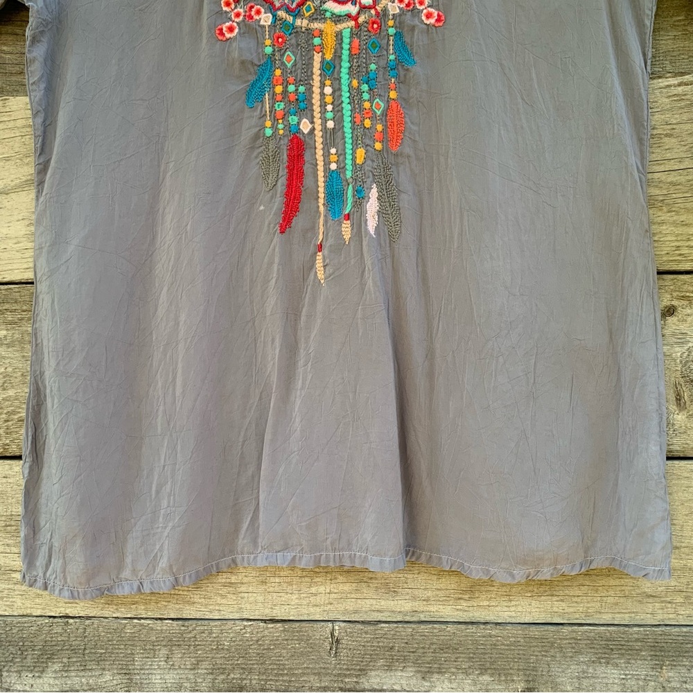 Johnny Was Blouse Womens S Boho Embroidered Short Sleeve Vneck Gray Multicolor - Picture 14 of 16